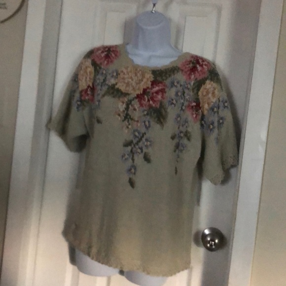 Vintage Women’s sweater short sleeve from 1975 - Picture 3 of 4